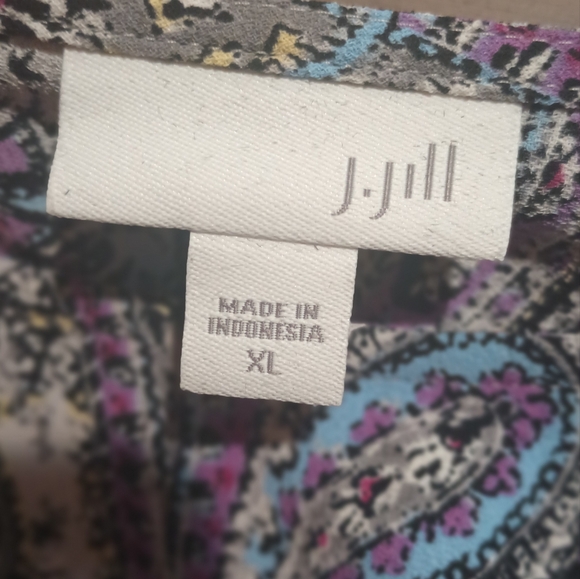 J. jill Purple Blue Gray and Yellow layered 3/4 Sleeve Blouse Size XL - Picture 13 of 13